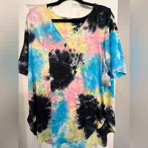 NWT torrid tye dye shirt